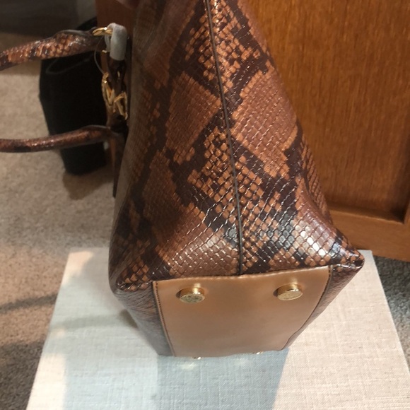 NWT Michael Kors Elson satchel w crossbody strap vegan leather dust bag 15x10x6 - Picture 5 of 11